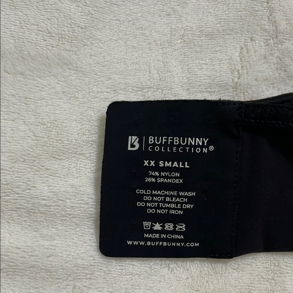 BuffBunny Black Crisscross Sports Bra - Picture 6 of 7